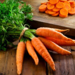 Carrot local (लोकल गाजर)